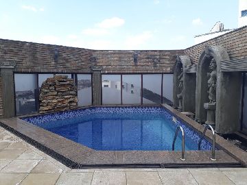 Piscina cobertura