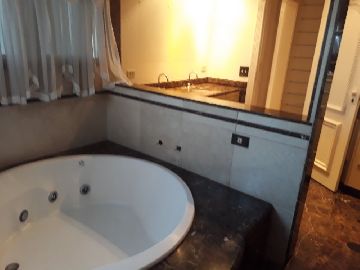 Suite com Hidromassagem
