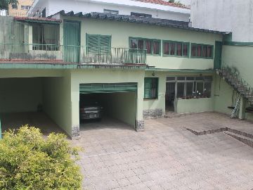 Quintal com Sal�o de Festas