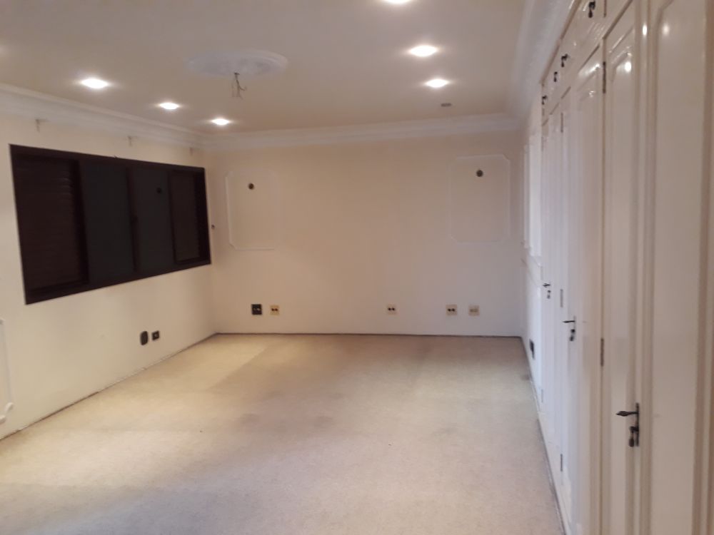 Dormitório com suite e Sacada/ Closet