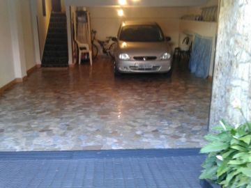 Garagem e carros